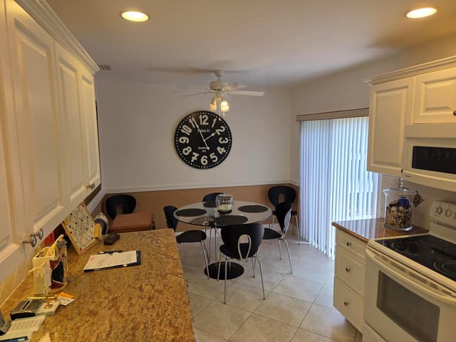 61 EASTGATE Drive # A, Boynton Beach FL 33436 - Boynton Beach, FL - Photo 2