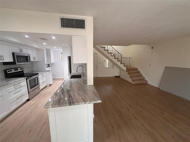 1501 SE 15TH Street # 4, Fort Lauderdale FL 33316 - Fort Lauderdale, FL - Photo 6