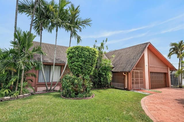 10311 SW 132nd Ave, Miami FL 33186 - Miami, FL - Photo 5