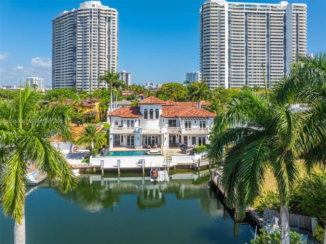 3442 NE 171st St, North Miami Beach FL 33160 - North Miami Beach, FL - Photo 4