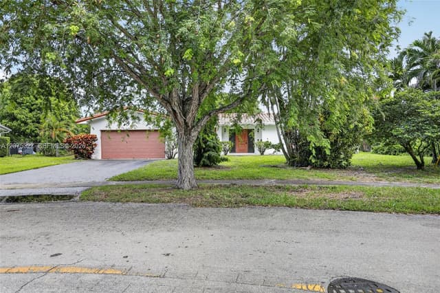 1350 NW 73rd Ave, Plantation FL 33313 - Plantation, FL - Photo 6