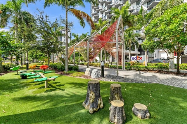 5300 Paseo Blvd # 1807, Doral FL 33166 - Doral, FL - Photo 3