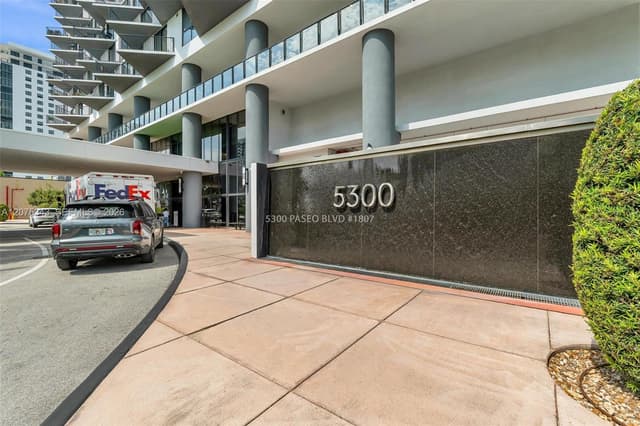 5300 Paseo Blvd # 1807, Doral FL 33166 - Doral, FL - Photo 5