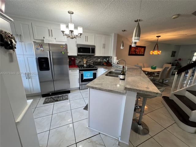 5214 NW 190th St, Miami Gardens FL 33055 - Miami Gardens, FL - Photo 6