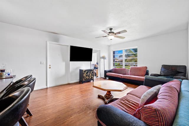 315 CIRCLE Drive S # 201, Boynton Beach FL 33435 - Boynton Beach, FL - Photo 6