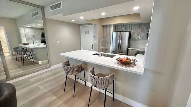 17375 Collins Ave # 2707, Sunny Isles Beach FL 33160 - Sunny Isles Beach, FL - Photo 7