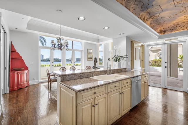 300 SE 5TH Avenue # 1030, Boca Raton FL 33432 - Boca Raton, FL - Photo 7