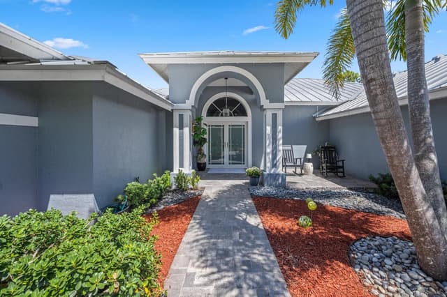 2558 Palm Deer Drive, Loxahatchee FL 33470 - Loxahatchee, FL - Photo 3