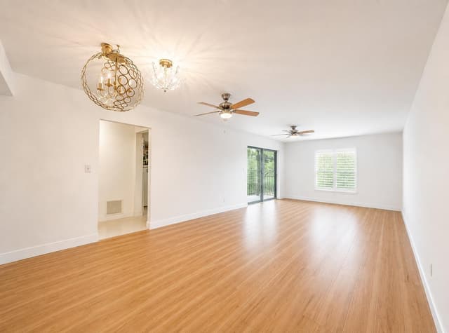 5570 Tamberlane Circle # 331, Palm Beach Gardens FL 33418 - Palm Beach Gardens, FL - Photo 2