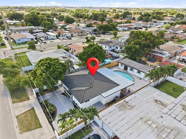 275 W 13 St, Hialeah FL 33010 - Hialeah, FL - Photo 2