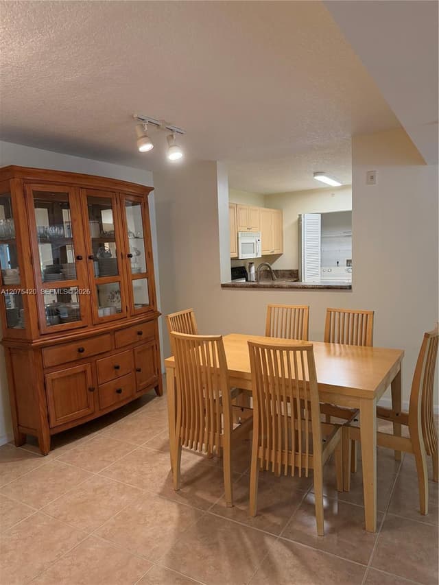 619 E Sheridan St # 105, Dania Beach FL 33004 - Dania Beach, FL - Photo 6