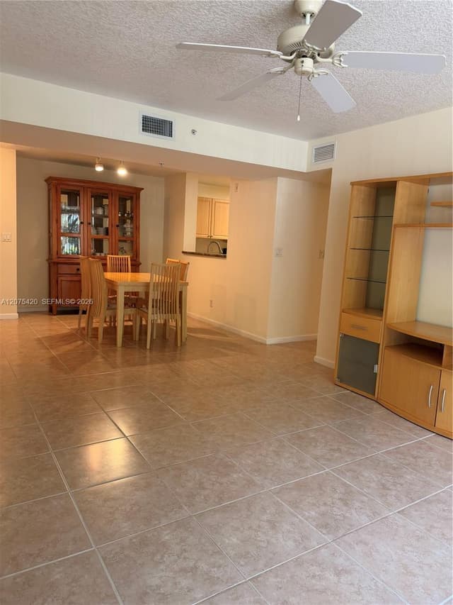 619 E Sheridan St # 105, Dania Beach FL 33004 - Dania Beach, FL - Photo 5