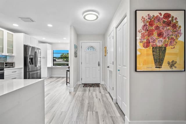 42 STRATFORD Lane W # D, Boynton Beach FL 33436 - Boynton Beach, FL - Photo 2