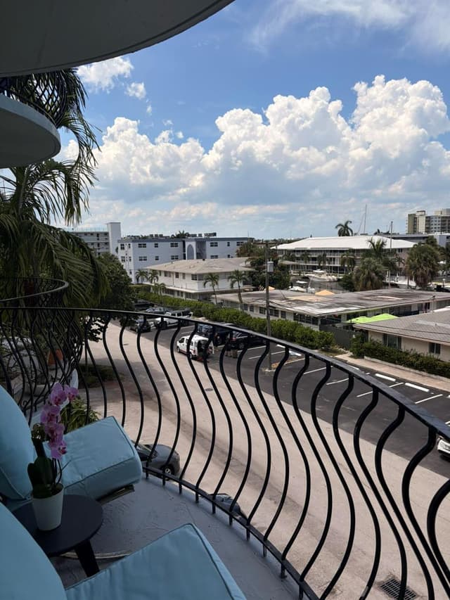 3250 NE 28TH Street # 406, Fort Lauderdale FL 33308 - Fort Lauderdale, FL - Photo 3