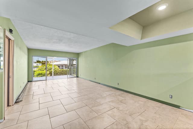 155 Yacht Club Drive # 101, North Palm Beach FL 33408 - North Palm Beach, FL - Photo 2