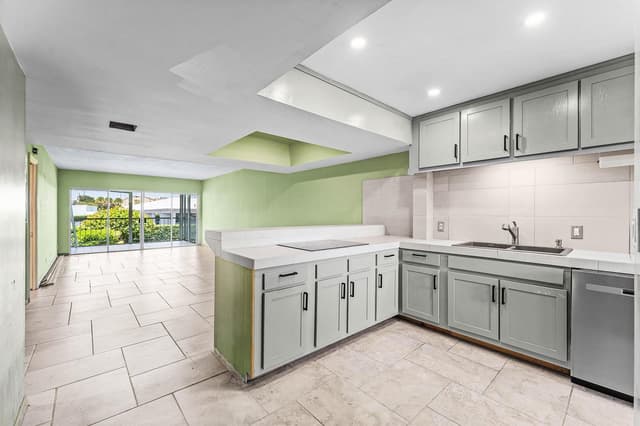 155 Yacht Club Drive # 101, North Palm Beach FL 33408 - North Palm Beach, FL - Photo 3