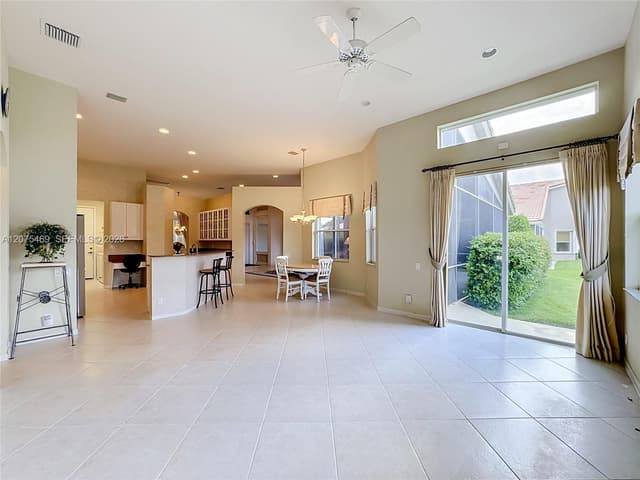 7463 W Falls Rd W, Boynton Beach FL 33437 - Boynton Beach, FL - Photo 4
