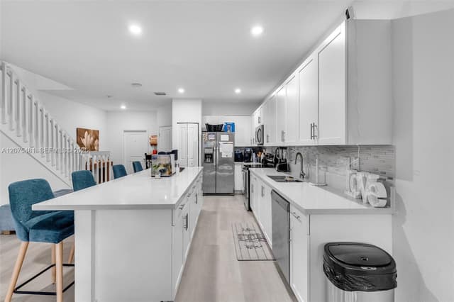 25057 SW 108th Ave, Homestead FL 33032 - Homestead, FL - Photo 6