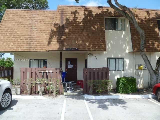 125 San Remo Blvd, North Lauderdale FL 33068 - North Lauderdale, FL - Photo 1