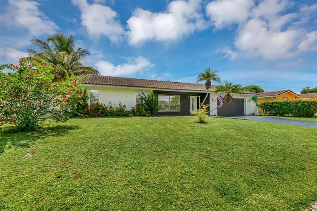 12064 NW 24th St, Coral Springs FL 33065 - Coral Springs, FL - Photo 2