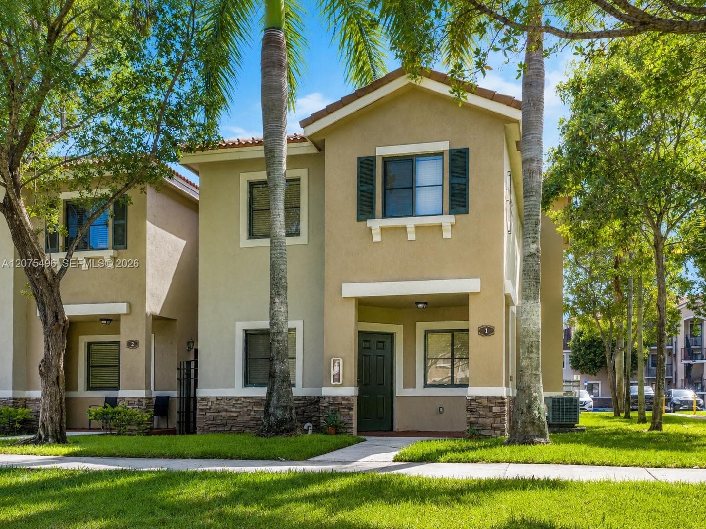 22821 SW 88th Pl # 20, Cutler Bay FL 33190