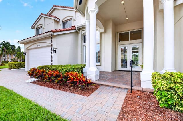 11554 Knightsbridge Place, Wellington FL 33449 - Wellington, FL - Photo 3