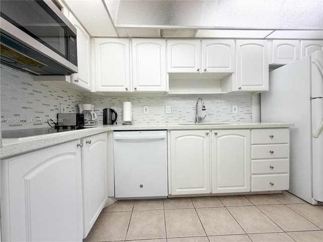 3901 S Ocean Dr # 15O, Hollywood FL 33019 - Hollywood, FL - Photo 7