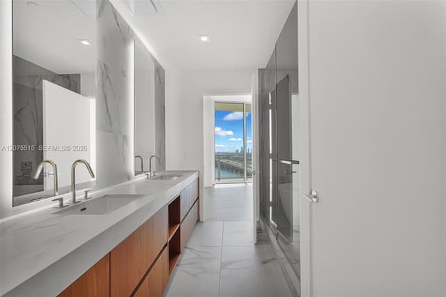 1400 Biscayne Blvd # 1706, Miami FL 33132 - Miami, FL - Photo 7