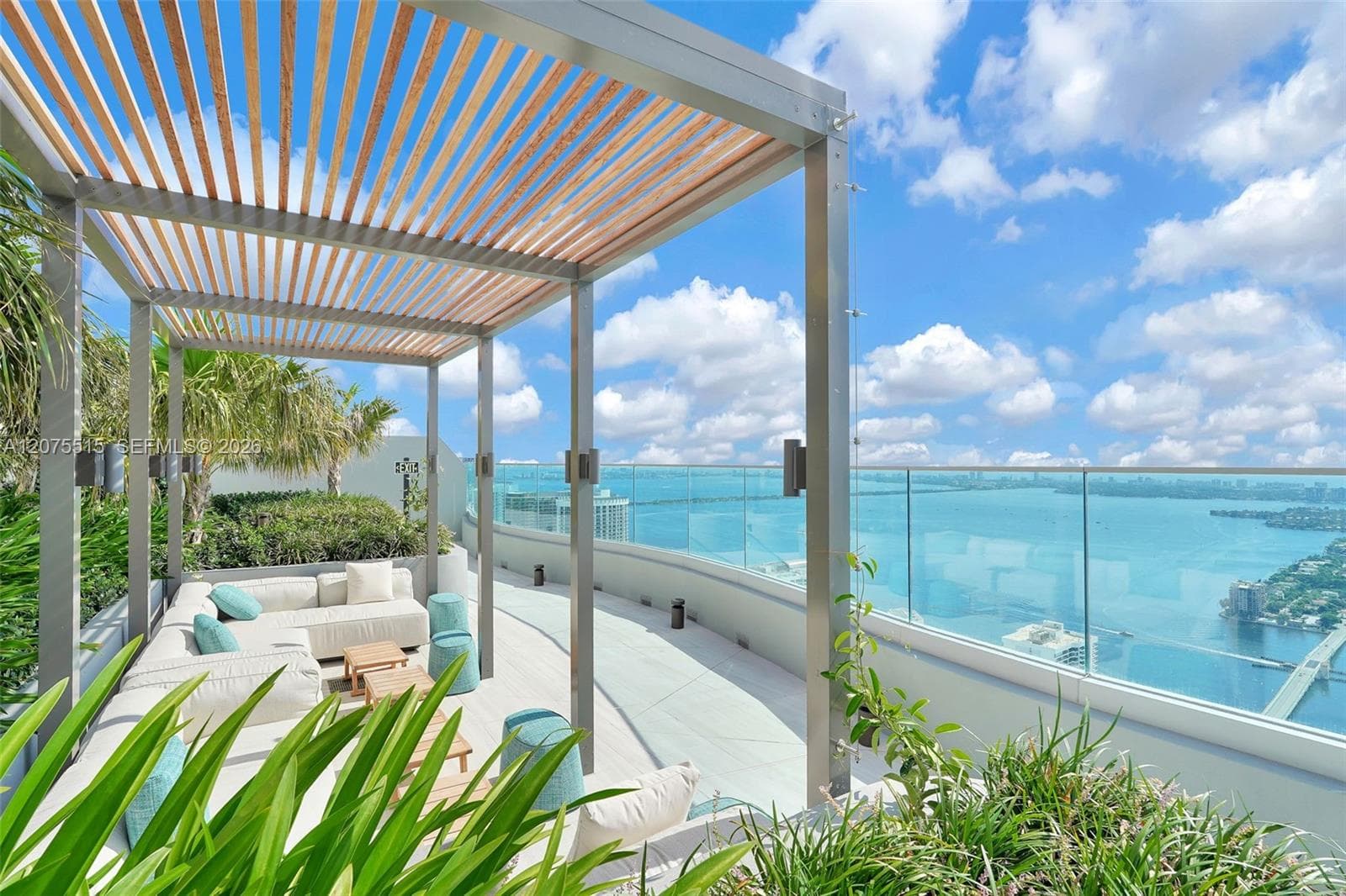 1400 Biscayne Blvd # 1706, Miami FL 33132 - Miami, FL - Photo 1