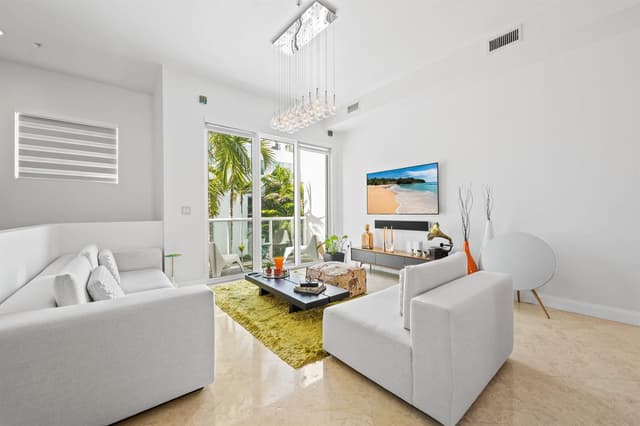 757 NE 4TH Avenue, Fort Lauderdale FL 33304 - Fort Lauderdale, FL - Photo 4