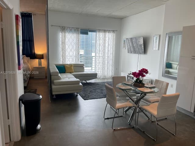 133 NE 2nd Ave # 3405, Miami FL 33132 - Miami, FL - Photo 2