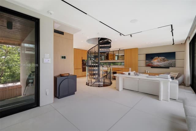 288 Palm Ave, Miami Beach FL 33139 - Miami Beach, FL - Photo 5