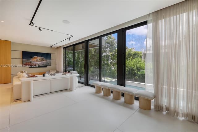 288 Palm Ave, Miami Beach FL 33139 - Miami Beach, FL - Photo 4