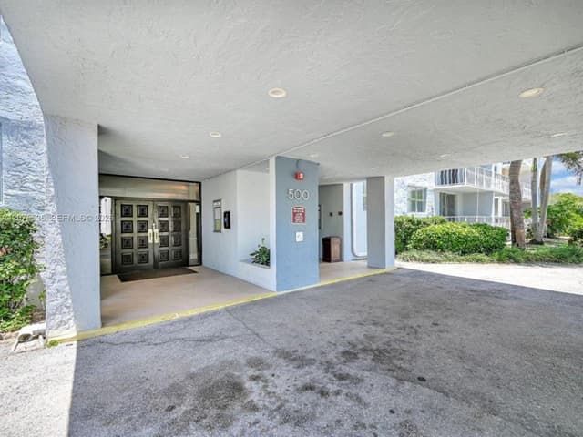 500 Executive Center Dr # 3I, West Palm Beach FL 33401 - West Palm Beach, FL - Photo 3