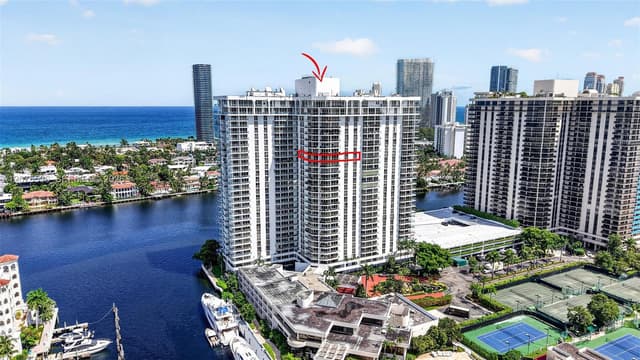19707 Turnberry Way, Aventura FL 33180 - Aventura, FL - Photo 2