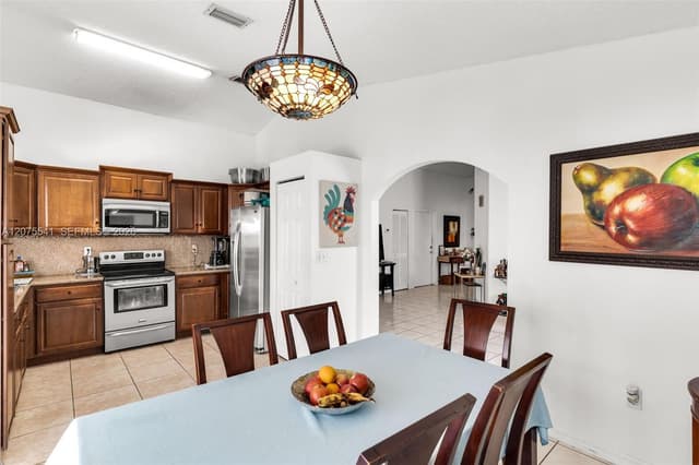 18230 SW 143rd Ct, Miami FL 33177 - Miami, FL - Photo 7
