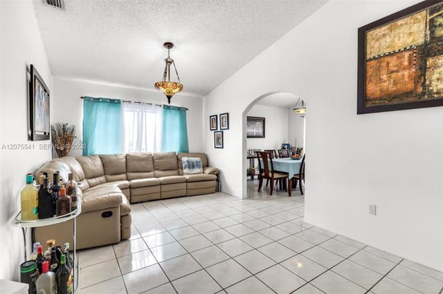 18230 SW 143rd Ct, Miami FL 33177 - Miami, FL - Photo 5