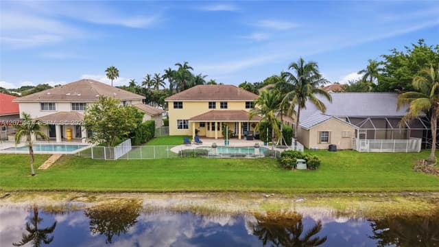 861 Crestview Cir, Weston FL 33327 - Weston, FL - Photo 7