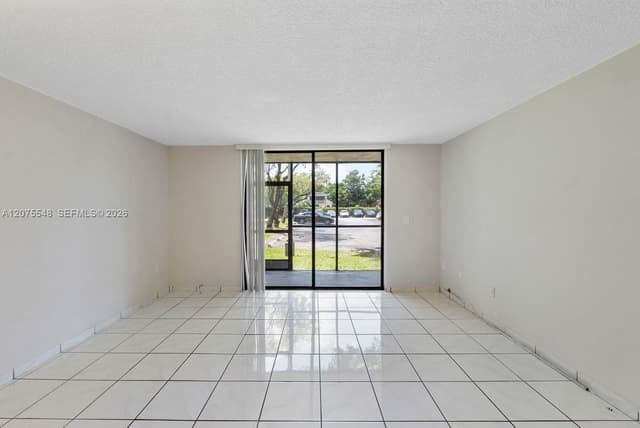 8420 SW 133rd Ave Rd # 105, Miami FL 33183 - Miami, FL - Photo 2