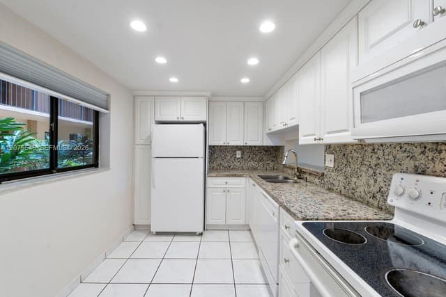 8420 SW 133rd Ave Rd # 105, Miami FL 33183 - Miami, FL - Photo 4