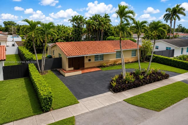 3115 Village Green Dr, Miami FL 33175 - Miami, FL - Photo 3