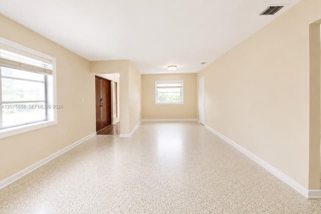 3115 Village Green Dr, Miami FL 33175 - Miami, FL - Photo 5