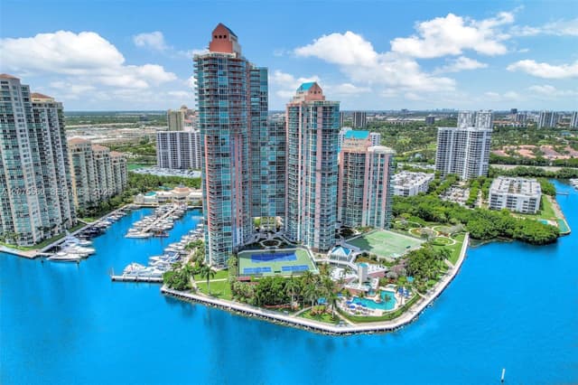 3370 Hidden Bay Dr # 815, Aventura FL 33180 - Aventura, FL - Photo 4