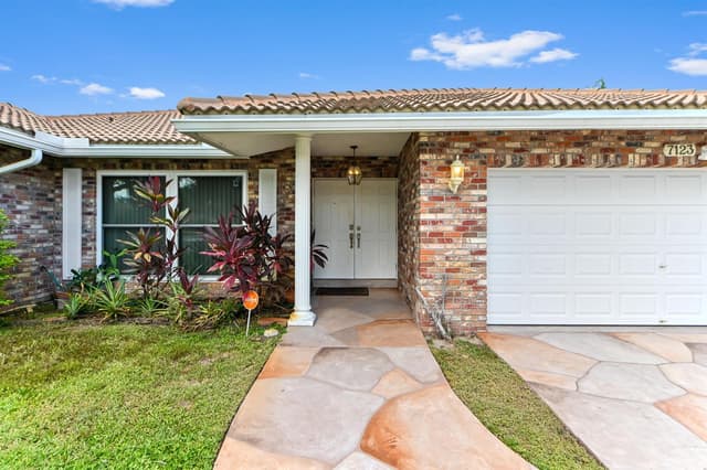 7123 NW 42nd Court, Coral Springs FL 33065 - Coral Springs, FL - Photo 5