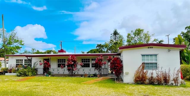 213 SW 3RD Place, Dania Beach FL 33004 - Dania Beach, FL - Photo 5