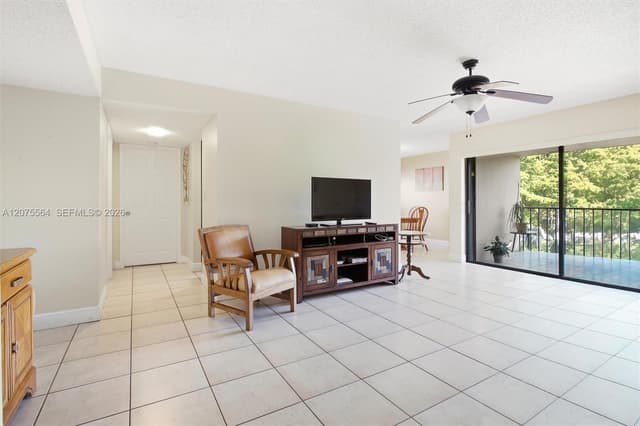 6305 Gage Pl # A, Miami Lakes FL 33014 - Miami Lakes, FL - Photo 5