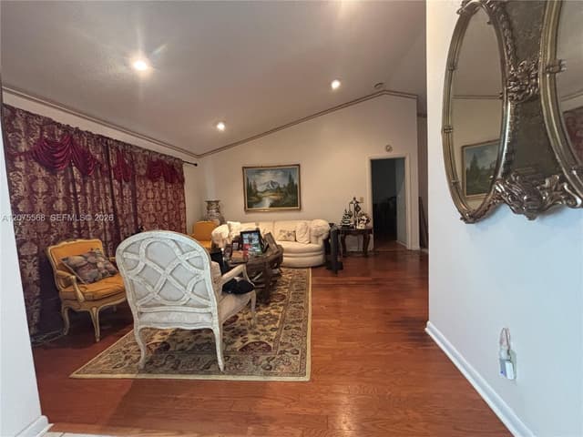 9510 Ashley Dr, Miramar FL 33025 - Miramar, FL - Photo 7