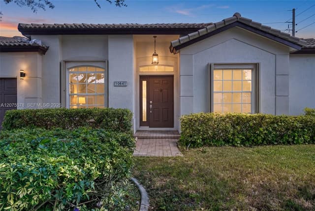 10641 SW 20th Ct, Miramar FL 33025 - Miramar, FL - Photo 2