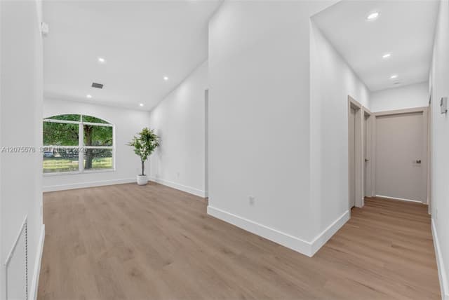 10641 SW 20th Ct, Miramar FL 33025 - Miramar, FL - Photo 5