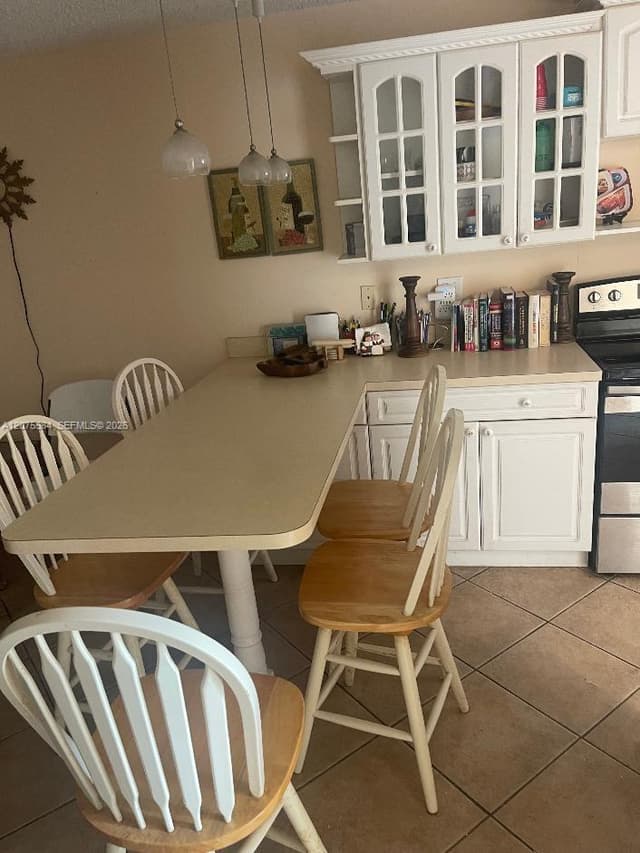 9400 Sunrise Lakes Blvd # 105, Sunrise FL 33322 - Sunrise, FL - Photo 5